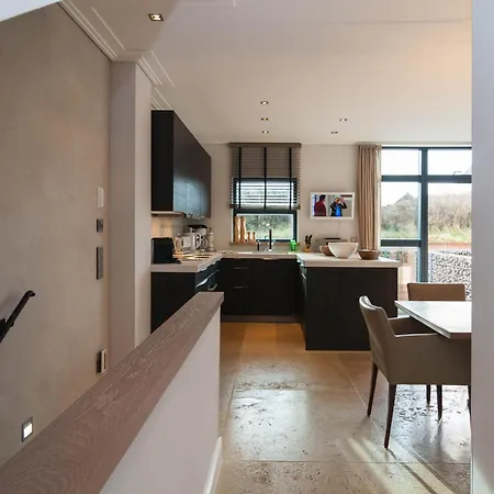 Апартаменты Strandhaus Oyster Хёрнум